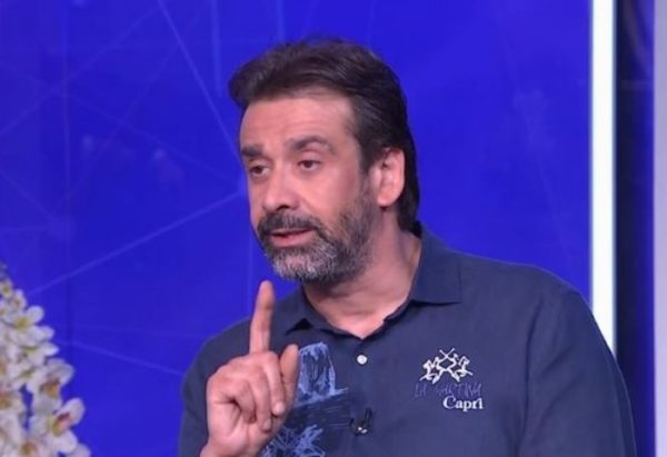 كريم عبد العزيز: أعمل فى صمت فقط ودائما أسعى لإسعاد الجمهور - 5 - سيناء الإخبارية
