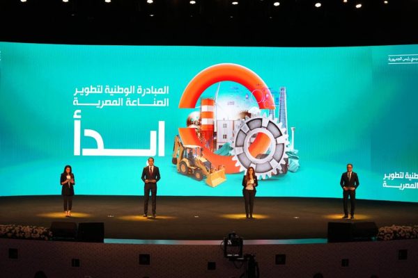 عمرو درويش: نجاح ملحوظ لمبادرة ابدأ فى تضافر الجهات المعنية للنهوض بالصناعة المصرية - 3 - سيناء الإخبارية