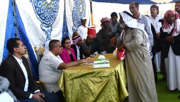 محافظ جنوب سيناء يتفقد قرية النقب ويتابع مشروع إنشاء 120 منزل بدوي - 7 - سيناء الإخبارية