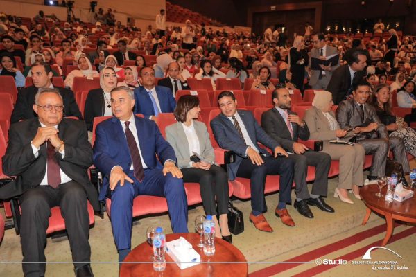 مكتبة الإسكندرية تولي أهمية كبيرة لقطاع الشباب للمساهمة في النهضة المصرية - 13 - سيناء الإخبارية