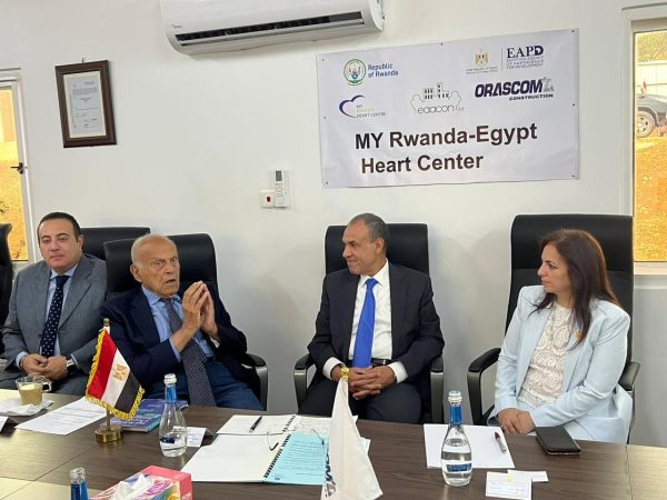 وزيرالخارجية يشهد توقيع مذكرة تفاهم بين هيئة الدواء المصرية ونظيرتها الرواندية - 9 - سيناء الإخبارية