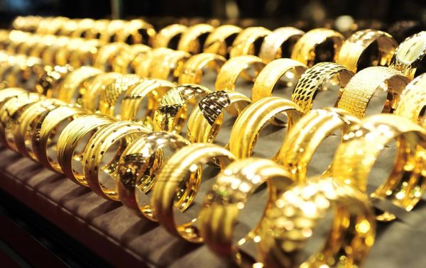 أسعار الذهب في مصر..  تراجع محدود وسط تقلبات الأسواق العالمية - 3 - سيناء الإخبارية