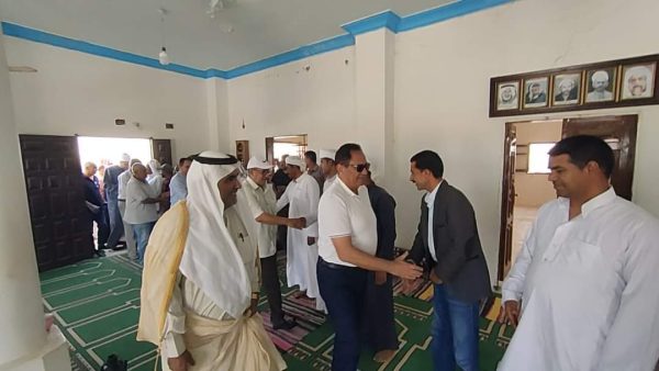 نائب محافظ شمال سيناء يتفقد قرى جنوب رفح ويستمع لمطالب المواطنين - 3 - سيناء الإخبارية