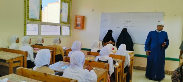 شمال سيناء الأزهرية تستقبل العام الدراسي الجديد والعريف يتفقد مجمع المساعيد التعليمي - 1 - سيناء الإخبارية