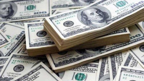 سعر الدولار في البنوك المصرية اليوم الثلاثاء.. والبيع يصل إلى 48.74 جنيه - 1 - سيناء الإخبارية