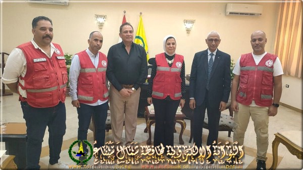 الدكتور خالد مجاور : مساحة المركز اللوجيستي المركزي لدعم غزة 10 آلاف متر مربع - 1 - سيناء الإخبارية