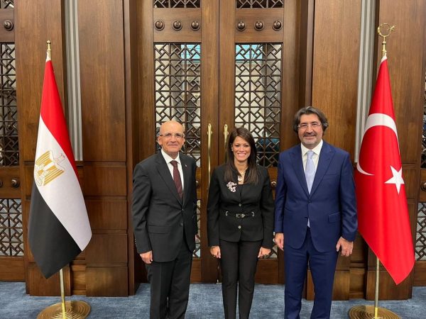 المشاط تؤكد على الآفاق الكبيرة للعلاقات الاقتصادية والتجارية والاستثمارية بين مصر وتركيا - 1 - سيناء الإخبارية