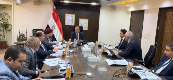 المهندس محمد شيمي يتفقد مختلف القطاعات والإدارات لمتابعة مشروعات الإسكندرية - 3 - سيناء الإخبارية