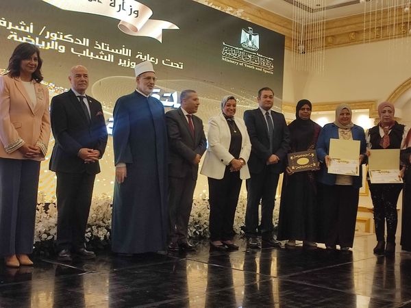 الأزهر الشريف والشباب والرياضة يطلقان الملتقى الوطني "قادرات نحو مستقبل أفضل" لدعم المرأة - 3 - سيناء الإخبارية