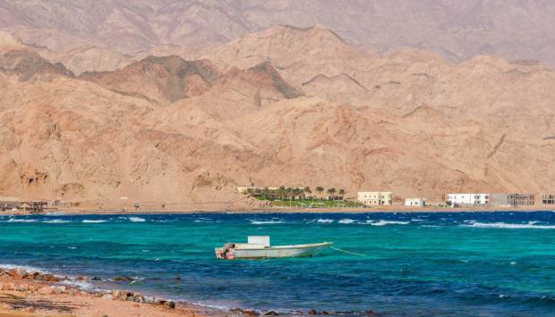 تنمية شبه جزيرة سيناء حلم تحول إلى واقع ..الدولة تنفق 1.2 تريليون جنيه منها 800 مليار جنيه قيمة مشروعات تم تنفيذها  - 5 - سيناء الإخبارية