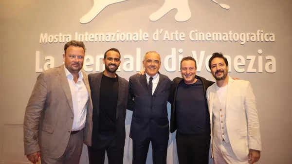 جائزة أحسن فيلم متوسطي بمهرجان البندقية السينمائي في دورته الـ 81 من نصيب فيلم " عايشة " - 1 - سيناء الإخبارية