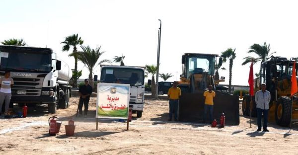 خالد مبارك يشهد تجربة عملية عن انفجار أنبوبة كلور بمحطة التحلية بمدينة طور سيناء - 13 - سيناء الإخبارية