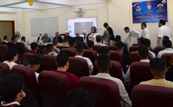 رئيس جامعة العريش يؤكد على توفير جميع سبل الدعم والرعاية لأبنائها الطلاب - 3 - سيناء الإخبارية