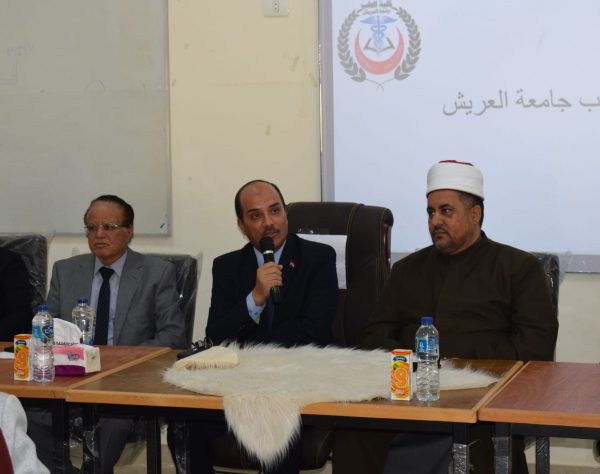 رئيس جامعة العريش يؤكد على توفير جميع سبل الدعم والرعاية لأبنائها الطلاب - 9 - سيناء الإخبارية