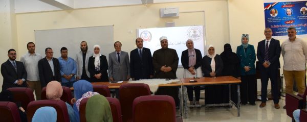 رئيس جامعة العريش يؤكد على توفير جميع سبل الدعم والرعاية لأبنائها الطلاب - 11 - سيناء الإخبارية