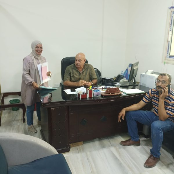 رئيس مدينة العريش: الاستماع إلى شكاوى المواطنين والعمل على تذليل العقبات وتسهيل الخدمات المطلوبة - 5 - سيناء الإخبارية