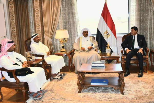 صبحي:سباقات الهجن تسهم في تنشيط السياحة وجذب المزيد من السائحين بشمال وجنوب سيناء - 5 - سيناء الإخبارية