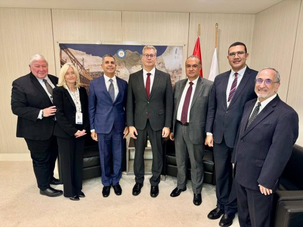 كريم بدوى يؤكد على زيادة أنشطة الحفر الاستكشافي والتنموي وعمليات الإنتاج - 3 - سيناء الإخبارية