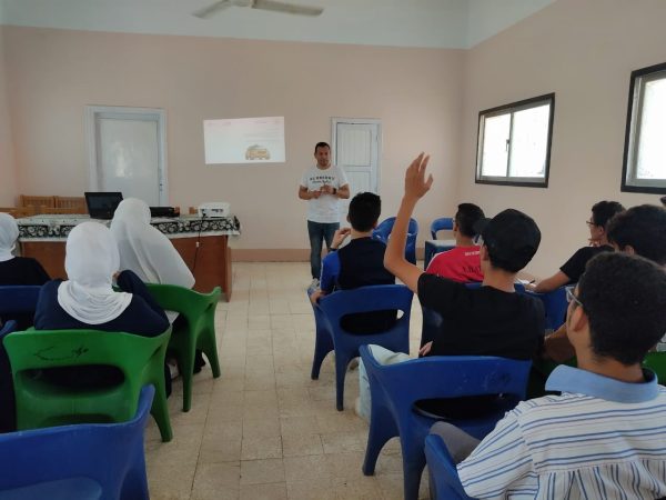 محاضرة عن مخططات القيمة في رياده الاعمال بمركز التنميه الشبابية بالطور - 1 - سيناء الإخبارية
