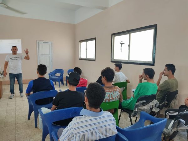 محاضرة عن مخططات القيمة في رياده الاعمال بمركز التنميه الشبابية بالطور - 3 - سيناء الإخبارية