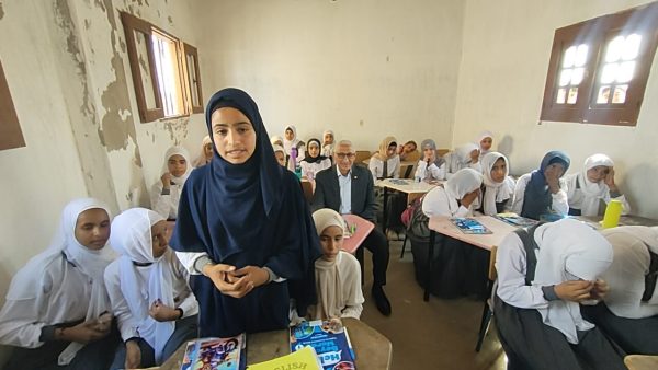 محافظ شمال سيناء يتفقد مدرسة نجع شيبانة للتعليم الأساسي ويشيد بجهود المعلمين - 5 - سيناء الإخبارية