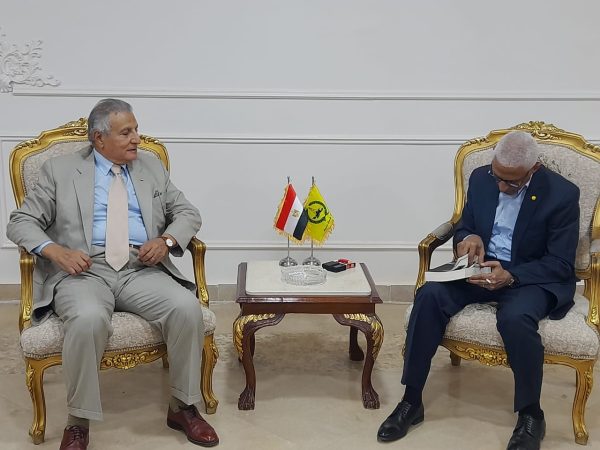 محافظ شمال سيناء يعلن عن إنشاء مكتبة مصر العامة في العريش - 3 - سيناء الإخبارية