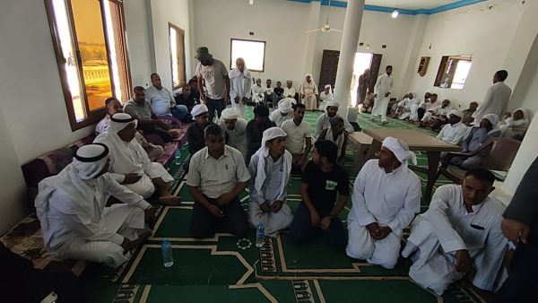 محافظ شمال سيناء يزور نجع شيبانة ويستمع لمطالب أهالي القرية - 7 - سيناء الإخبارية