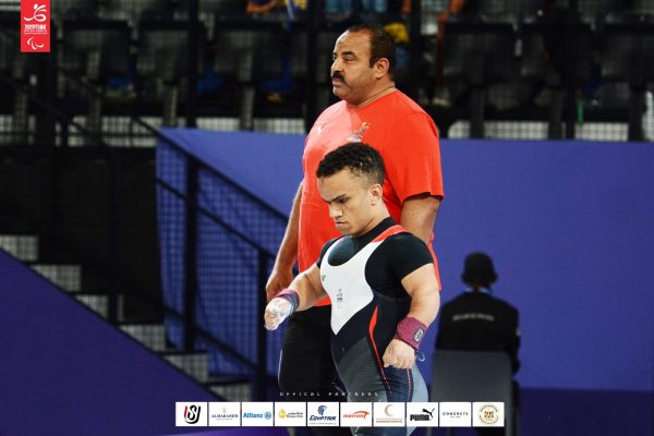 محمد المنياوي يحقق إنجازًا بارزًا في رفع الأثقال بدورة الألعاب البارالمبية باريس 2024 - 1 - سيناء الإخبارية