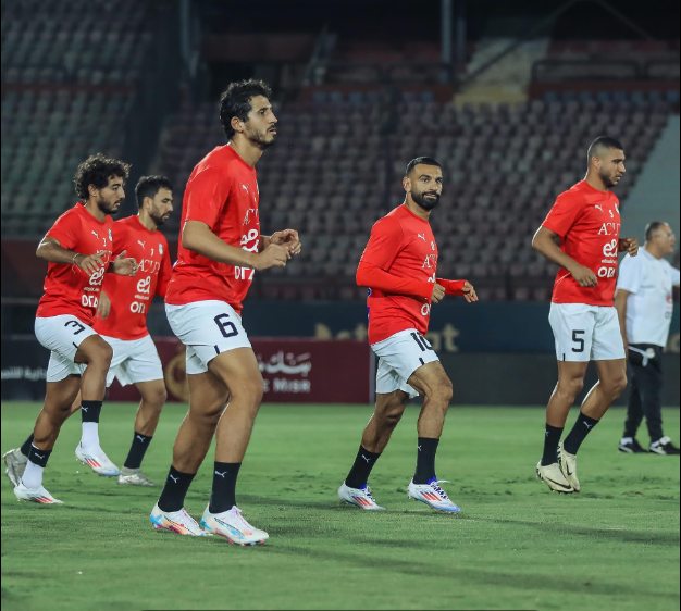 محمد صلاح يحفز لاعبي منتخب مصر قبل مواجهة كاب فيردي في تصفيات كأس الأمم الأفريقية 2025 - 1 - سيناء الإخبارية