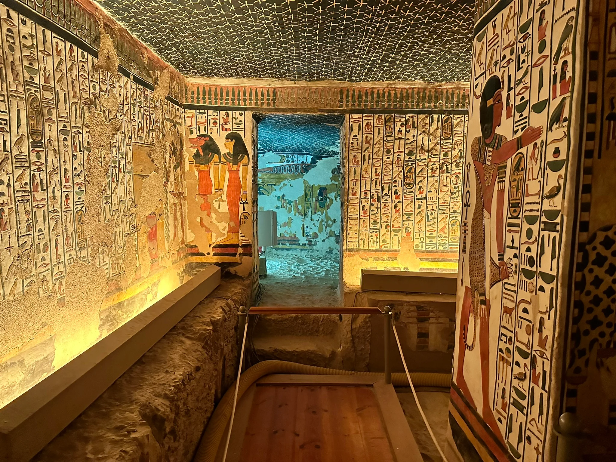 مقابر ملوك وملكات الأسر الفرعونية بالأقصر.. 4 ديسمبر الاحتفال بذكرى اكتشاف مقبرة توت عنخ آمون و نفرتاري و تاوسرت - 3 - سيناء الإخبارية
