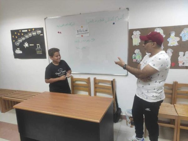 ورشة فنية بعنوان " كنوز مصرية " احتفالا بيوم السياحة العالمي ويوم الملاحة البحرية وفك رموز حجر رشيد - 5 - سيناء الإخبارية