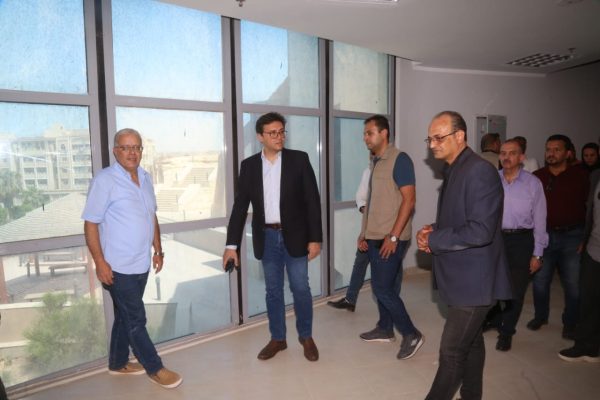 وزير الثقافة يوجه بأهمية تزويد مكتبة 15 مايو بأحدث إصدارات قطاعات الوزارة المعنية بالنشر - 9 - سيناء الإخبارية