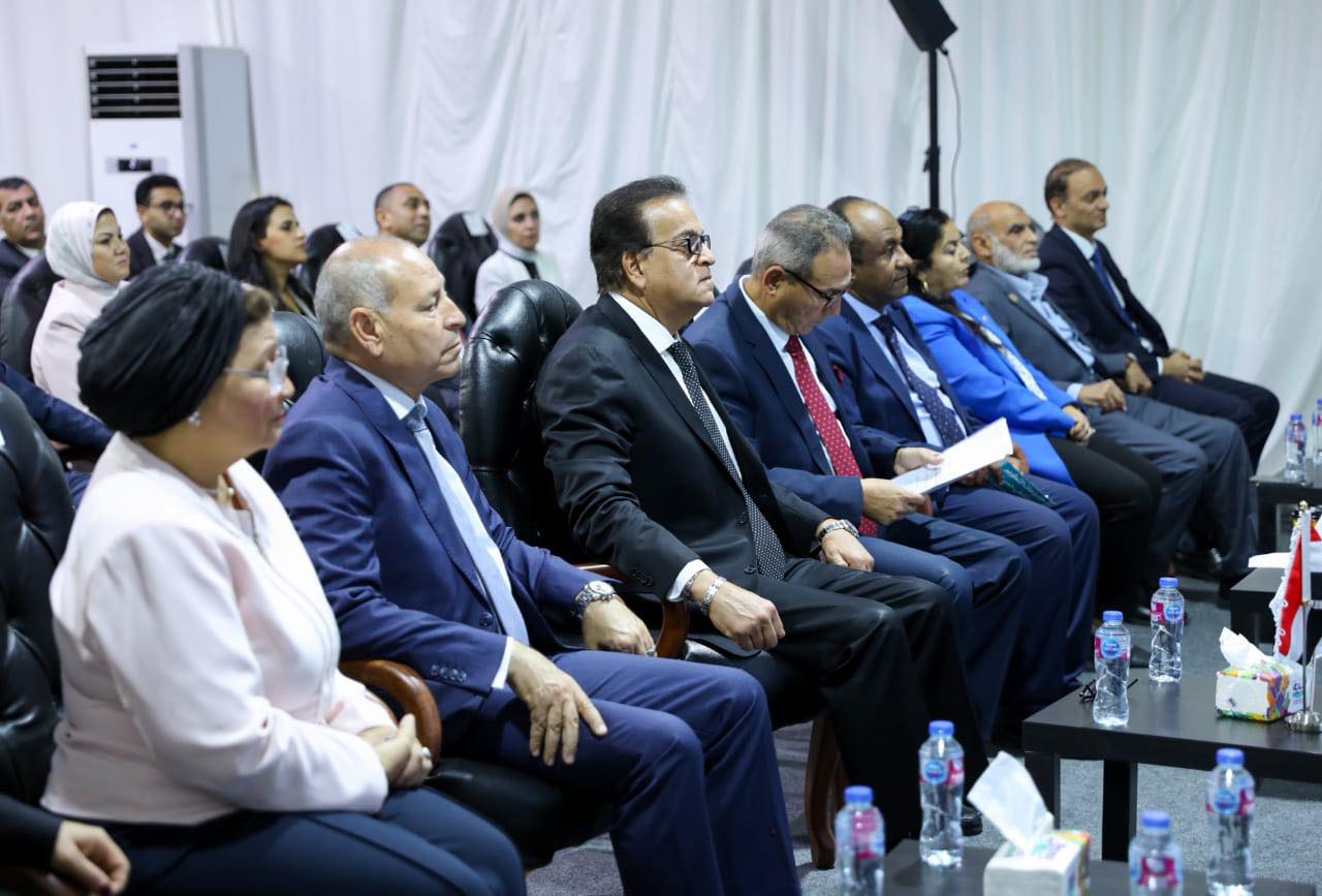 وزير الصحة ومحافظ القاهرة يفتتحان مشروع تطوير مجمع رعايات الأطفال للأمراض المعدية والوبائيات بحميات العباسية بالتعاون مع البنك الأهلي - 9 - سيناء الإخبارية