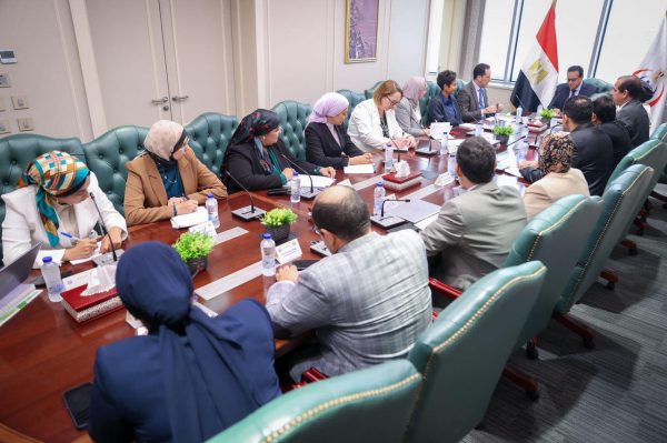 وزير الصحة يستقبل ممثلي الوكالة الأمريكية للتنمية الدولية (USAID) لبحث تعزيز التعاون في تطوير القطاع الصحي - 1 - سيناء الإخبارية