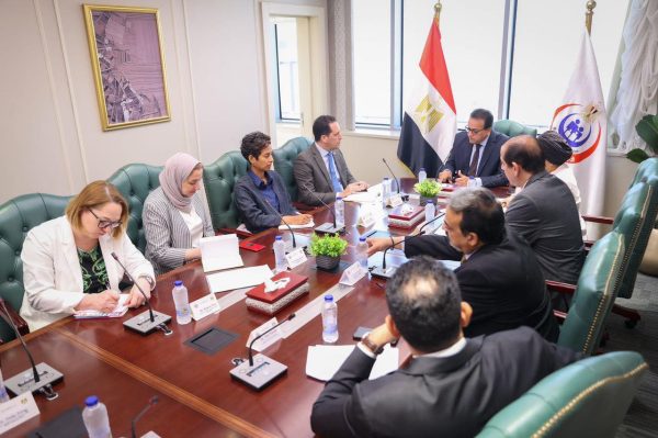 وزير الصحة يستقبل ممثلي الوكالة الأمريكية للتنمية الدولية (USAID) لبحث تعزيز التعاون في تطوير القطاع الصحي - 3 - سيناء الإخبارية
