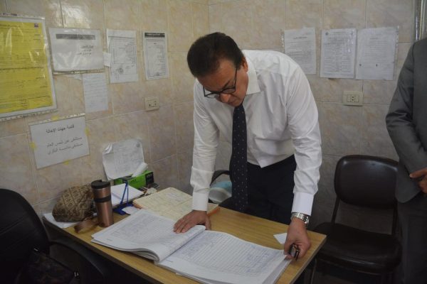 وزير الصحة يقرر إعفاء مديرة مركز طبي النزهة الجديدة.. ويوجه بسرعة الانتهاء من أعمال الصيانة - 1 - سيناء الإخبارية