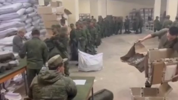 كوريا الشمالية تنشر آلاف الجنود في روسيا وواشنطن تحذر من مشاركتهم في القتال بأوكرانيا - 1 - سيناء الإخبارية