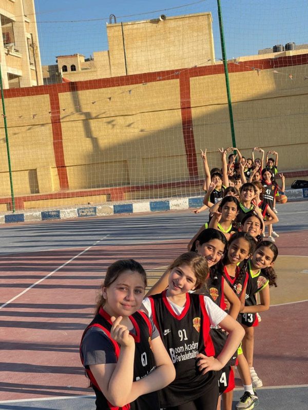 تدريب الأطفال على كرة السلة بمركز شباب العريش تحت إشراف مدربين متخصصين - 3 - سيناء الإخبارية