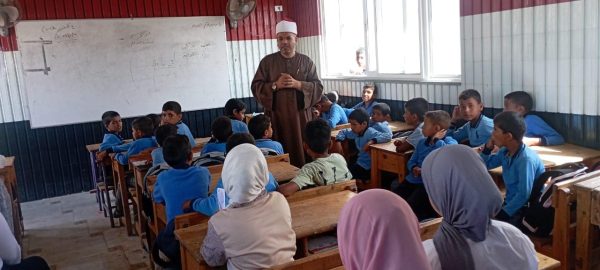أوقاف شمال سيناء تطلق سلسلة ندوات توعوية لتعزيز الوعي الديني لدى طلاب المدارس - 1 - سيناء الإخبارية