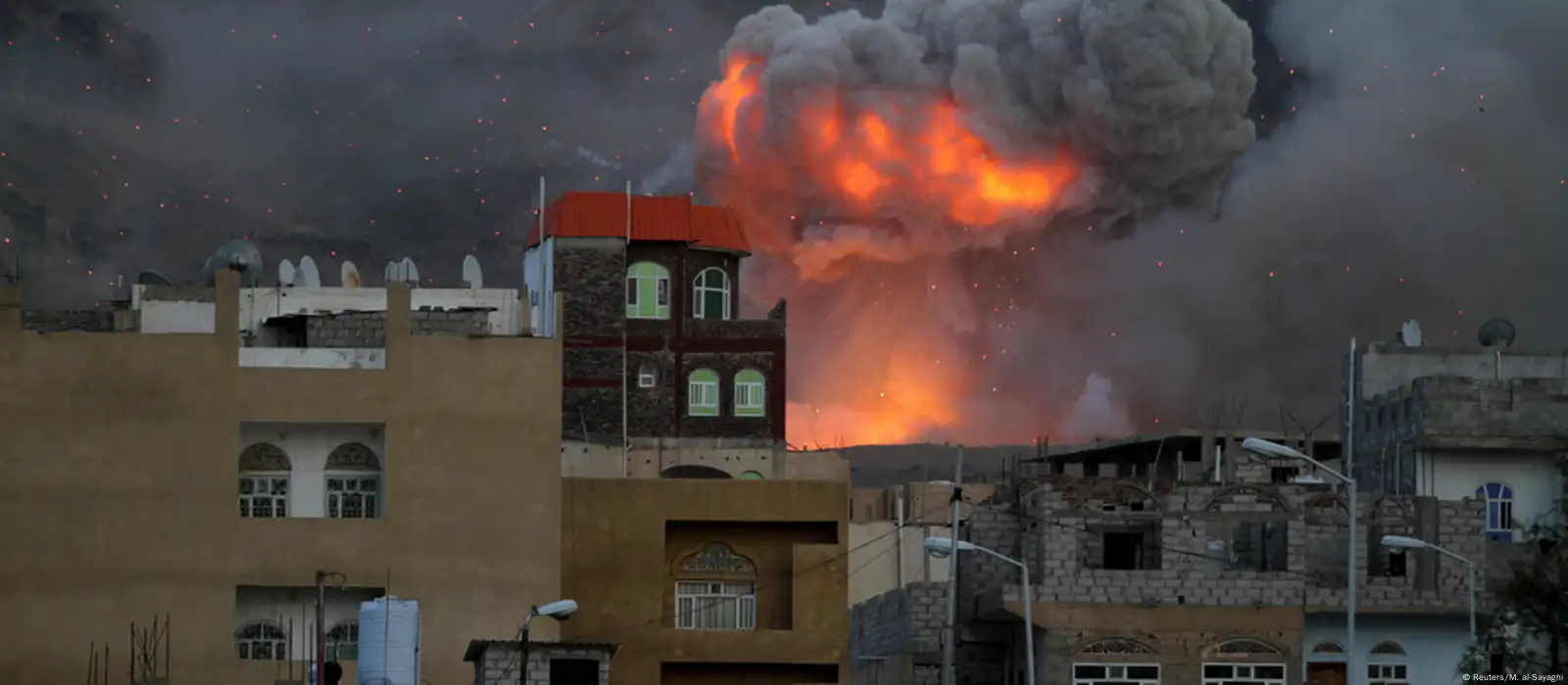 7 انفجارات عنيفة تهز مدينة باجل في اليمن وعمليات عسكرية تستهدف الحوثيين - 1 - سيناء الإخبارية