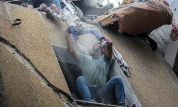 استشهاد عدد من الفلسطينيين وإصابة آخرون بجروح فجر اليوم الجمعة بمخيم الشاطئ - 1 - سيناء الإخبارية