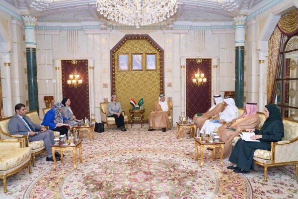 البيئة تؤكد على ضرورة الحفاظ على بيئة البحر الأحمر وخليج عدن - 3 - سيناء الإخبارية