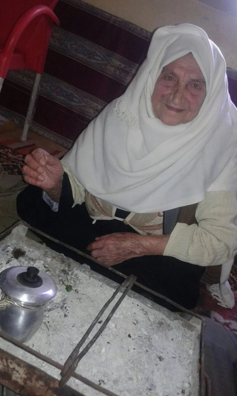الحاجة فرحانة شيخة مجاهدات سيناء عن تكريم السيسي: الرئيس ذكرني في أحسن موقف - 1 - سيناء الإخبارية