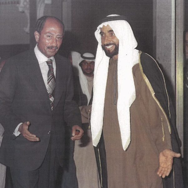 52 عاما من العطاء والتضامن.. مصر والإمارات تحتفلان بذكرى أكتوبر .. السيسي وبن زايد أخوة وشراكة استراتيجية - 3 - سيناء الإخبارية