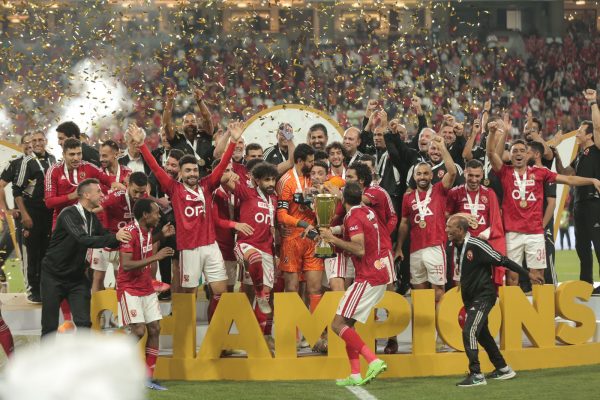 بعد التتويج بلقب السوبر المصري.. الأهلي يحصل على جائزة مالية قدرها 250 ألف دولار - 3 - سيناء الإخبارية