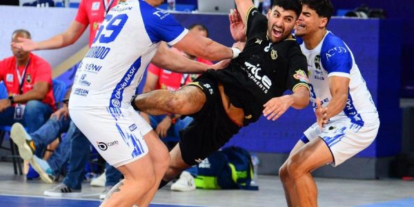 بنتيجة 50 - 16..كرة يد الزمالك يفوز على نظيره كريكوس الإثيوبي - 1 - سيناء الإخبارية