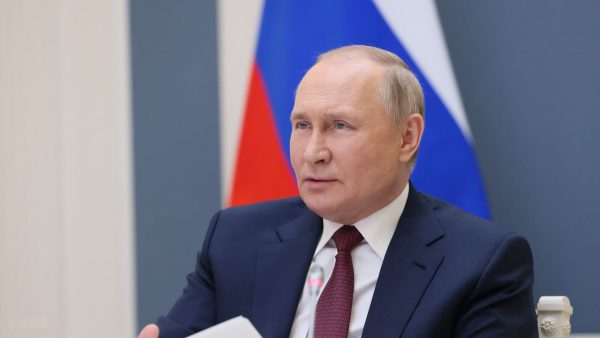 بوتين يأمل أن يتفوق التحالف العالمي الجديد على الغرب أو جعله ثقلًا موازنًا له - 1 - سيناء الإخبارية