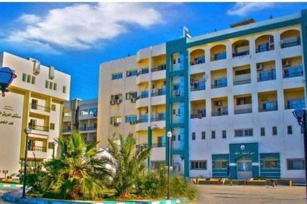 توقيع الكشف الطبي على المواطنين بالمجان بمستشفى العريش العام - 1 - سيناء الإخبارية