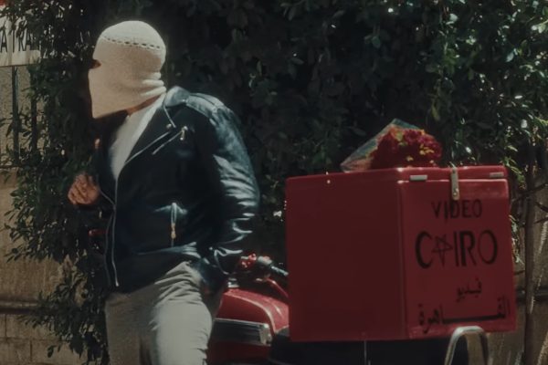توو ليت يكشف سر نجاح "كوكتيل غنائي" وتأثره بأسطورة الموسيقى عمرو دياب - 3 - سيناء الإخبارية