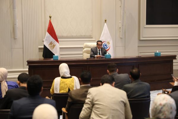 خالد عبدالغفار: النسخة الثانية من المؤتمر العالمي حَظِيَت بتقدير كبير من المجتمع الدولي - 1 - سيناء الإخبارية